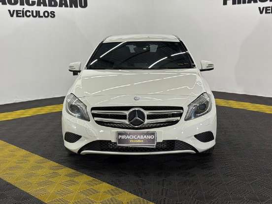 MERCEDES-BENZ-A 200-1.6 TURBO URBAN 16V GASOLINA 4P AUTOMÁTICO MERCEDES-BENZ-A 200-2015