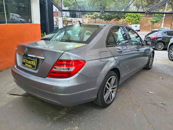 MERCEDES-BENZ-C 180-1.8 CGI CLASSIC 16V TURBO GASOLINA 4P AUTOMÁTICO MERCEDES-BENZ-C 180-2012