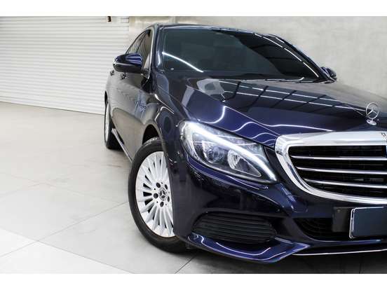 MERCEDES-BENZ-C 180-1.6 CGI EXCLUSIVE 16V TURBO GASOLINA 4P AUTOMÁTICO MERCEDES-BENZ-C 180-2017