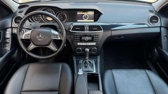 MERCEDES-BENZ-C 180-2011
