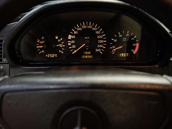 MERCEDES-BENZ-C 230 K-2.3 KOMPRESSOR 4P AUTOMATICO MERCEDES-BENZ-C 230 K-1996