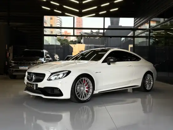 MERCEDES-BENZ-C 63 AMG-4.0 V8 TURBO GASOLINA S COUPÉ SPEEDSHIFT MERCEDES-BENZ-C 63 AMG-2016