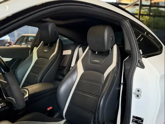 MERCEDES-BENZ-C 63 AMG-4.0 V8 TURBO GASOLINA S COUPÉ SPEEDSHIFT MERCEDES-BENZ-C 63 AMG-2016