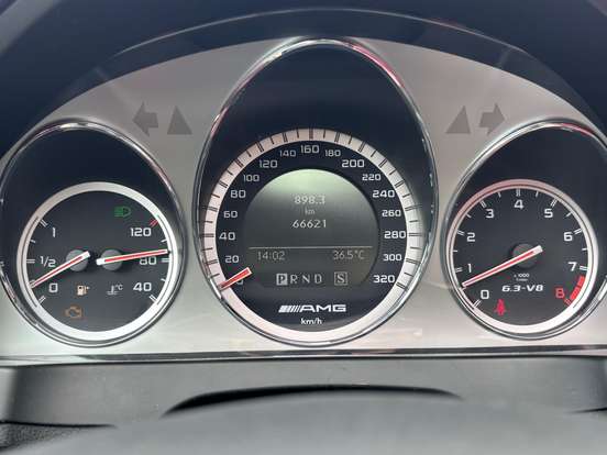 MERCEDES-BENZ-C 63 AMG-2008