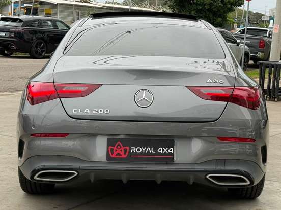 MERCEDES-BENZ-CLA 200-2023