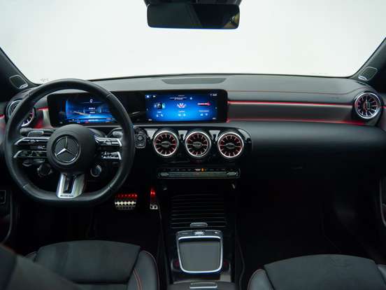 MERCEDES-BENZ-CLA 35 AMG-2.0 MHEV 4MATIC 8G-DCT MERCEDES-BENZ-CLA 35 AMG-2023
