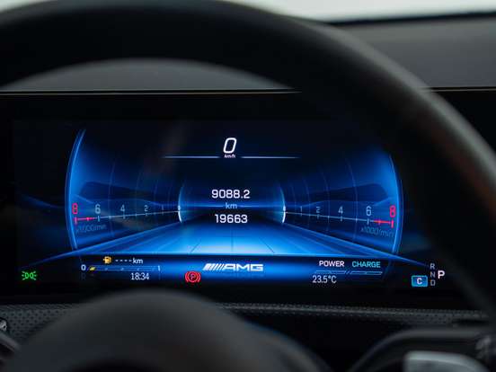 MERCEDES-BENZ-CLA 35 AMG-2.0 MHEV 4MATIC 8G-DCT MERCEDES-BENZ-CLA 35 AMG-2023