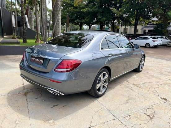 MERCEDES-BENZ-E 250-2017