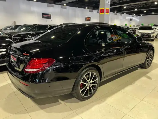 MERCEDES-BENZ-E 300-2.0 CGI GASOLINA EXCLUSIVE 9G-TRONIC MERCEDES-BENZ-E 300-2020