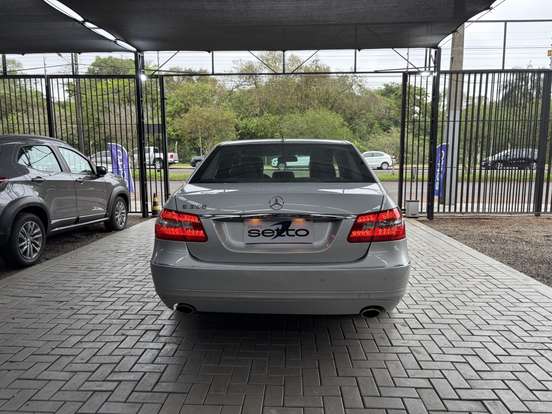 MERCEDES-BENZ-E 350-3.5 AVANTGARDE EXECUTIVE V6 GASOLINA 4P AUTOMÁTICO MERCEDES-BENZ-E 350-2009