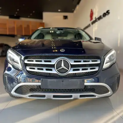 MERCEDES-BENZ-GLA 200-2018