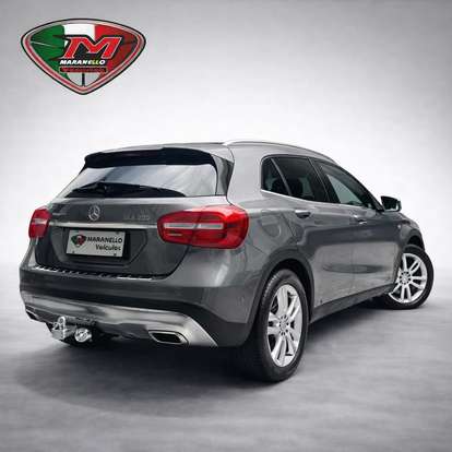 MERCEDES-BENZ-GLA 200-2015