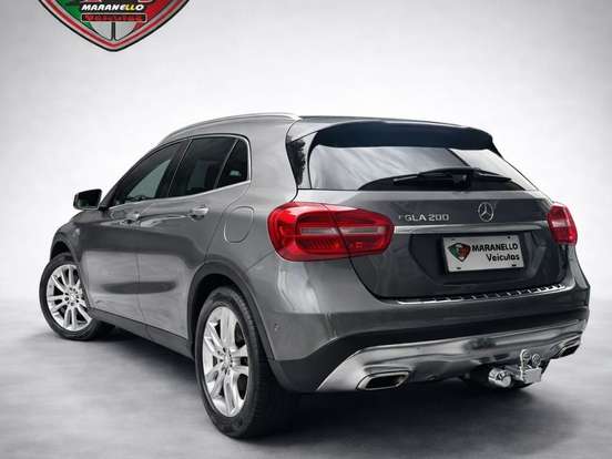 MERCEDES-BENZ-GLA 200-1.6 CGI ADVANCE 16V TURBO FLEX 4P AUTOMÁTICO MERCEDES-BENZ-GLA 200-2015
