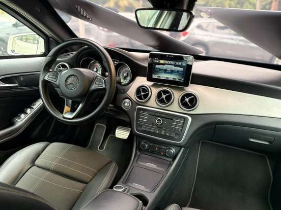 MERCEDES-BENZ-GLA 200-1.6 CGI ADVANCE 16V TURBO FLEX 4P AUTOMÁTICO MERCEDES-BENZ-GLA 200-2016