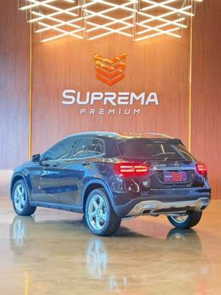 MERCEDES-BENZ-GLA 200-2019