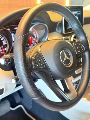 MERCEDES-BENZ-GLA 200-2019