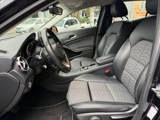 MERCEDES-BENZ-GLA 200-1.6 CGI FLEX STYLE 7G-DCT MERCEDES-BENZ-GLA 200-2018