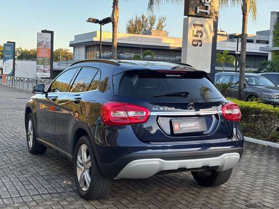 MERCEDES-BENZ-GLA 200-1.6 CGI FLEX STYLE 7G-DCT MERCEDES-BENZ-GLA 200-2018
