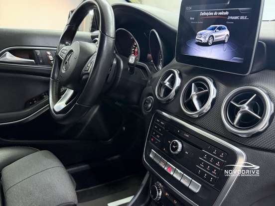 MERCEDES-BENZ-GLA 200-1.6 CGI FLEX STYLE 7G-DCT MERCEDES-BENZ-GLA 200-2019