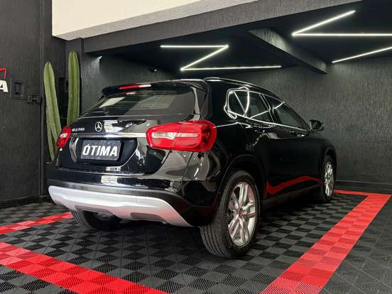 MERCEDES-BENZ-GLA 200-1.6 CGI STYLE 16V TURBO FLEX 4P AUTOMÁTICO MERCEDES-BENZ-GLA 200-2016
