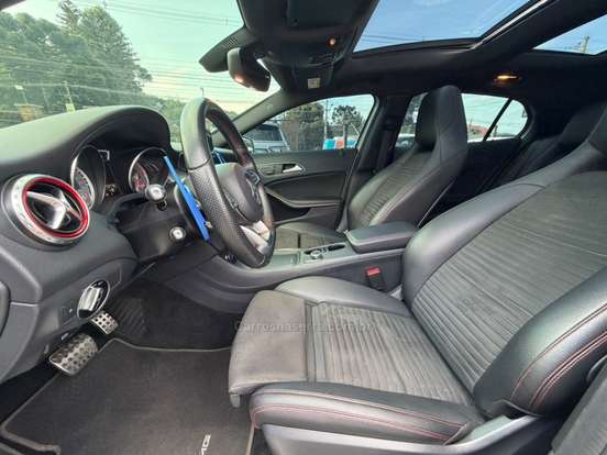MERCEDES-BENZ-GLA 250-2016