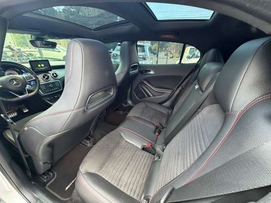MERCEDES-BENZ-GLA 250-2016