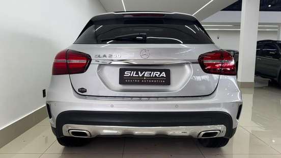 MERCEDES-BENZ-GLA 250-2017