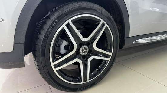 MERCEDES-BENZ-GLA 250-2017