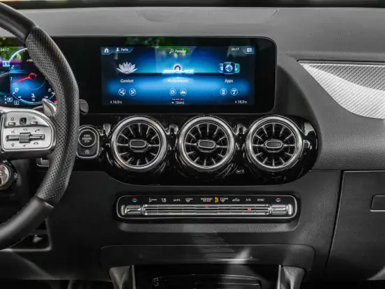MERCEDES-BENZ-GLA 35 AMG-2.0 CGI GASOLINA 4MATIC SPEEDSHIFT MERCEDES-BENZ-GLA 35 AMG-2022