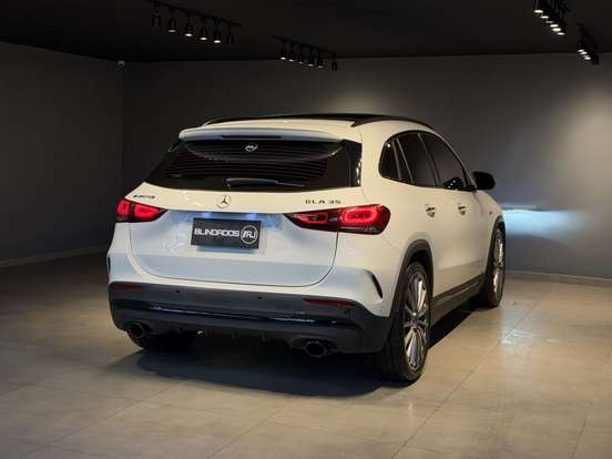 MERCEDES-BENZ-GLA 35 AMG-2022