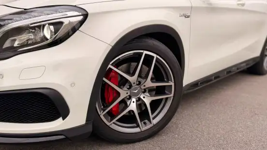 MERCEDES-BENZ-GLA 45 AMG-2015