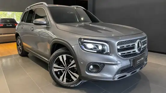 MERCEDES-BENZ-GLB 200-2021