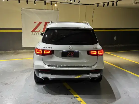 MERCEDES-BENZ-GLB 200-2020