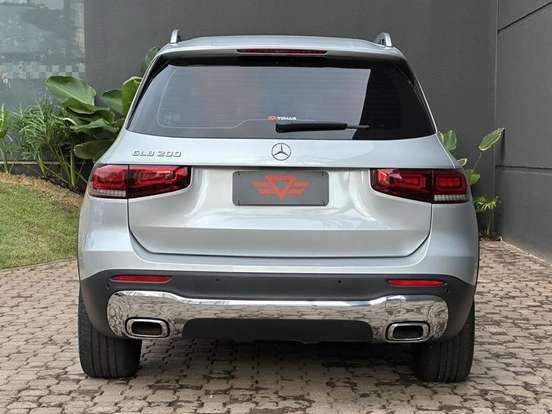 MERCEDES-BENZ-GLB 200-1.3 CGI GASOLINA ADVANCE 7G-DCT MERCEDES-BENZ-GLB 200-2021