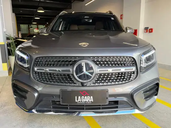 MERCEDES-BENZ-GLB 220-2025