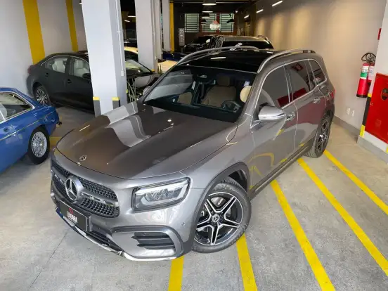 MERCEDES-BENZ-GLB 220-2025