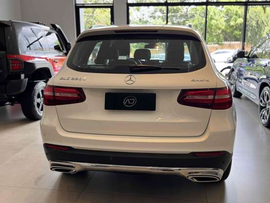 MERCEDES-BENZ-GLC 220d-2018