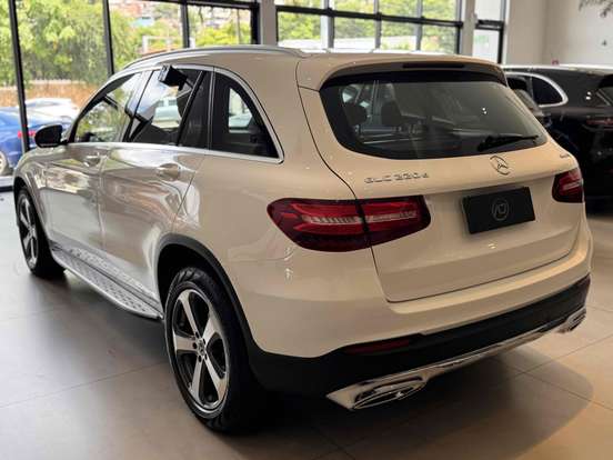MERCEDES-BENZ-GLC 220d-2018