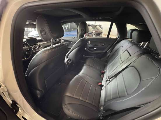 MERCEDES-BENZ-GLC 220d-2018