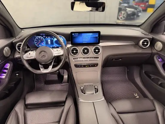 MERCEDES-BENZ-GLC 300-2022