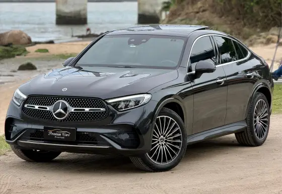MERCEDES-BENZ GLC 300 2.0 MHEV AMG LINE COUPÉ 4MATIC 9G-TRONIC