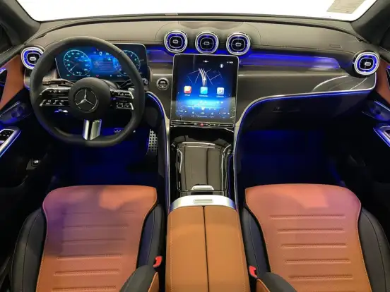 MERCEDES-BENZ-GLC 300-2026