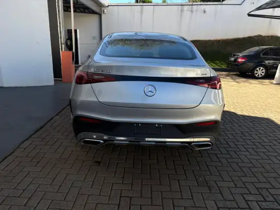 MERCEDES-BENZ-GLC 300-2026