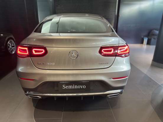 MERCEDES-BENZ-GLC 300-2022