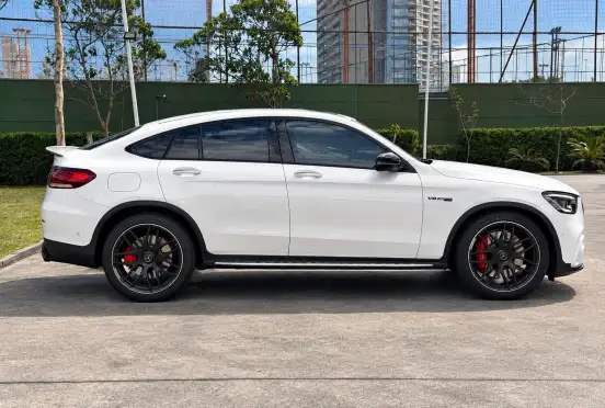 MERCEDES-BENZ-GLC 63 AMG-2019