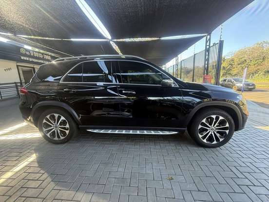 MERCEDES-BENZ-GLE 400d-2022