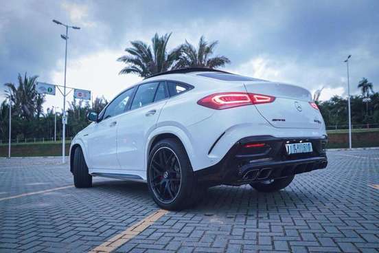 MERCEDES-BENZ-GLE 63 AMG-4.0 V8 BITURBO GASOLINA COUPÉ S 4MATIC 9G-TRONIC MERCEDES-BENZ-GLE 63 AMG-2022