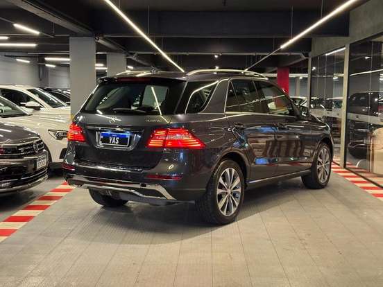 MERCEDES-BENZ-ML 350-3.0 BLUETEC V6 DIESEL 4P AUTOMÁTICO MERCEDES-BENZ-ML 350-2014