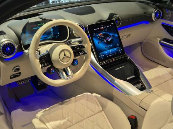 MERCEDES-BENZ-SL 63 AMG-2025