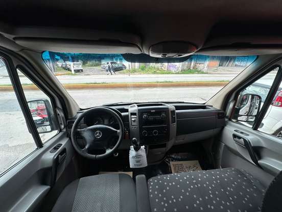 MERCEDES-BENZ-SPRINTER-2013